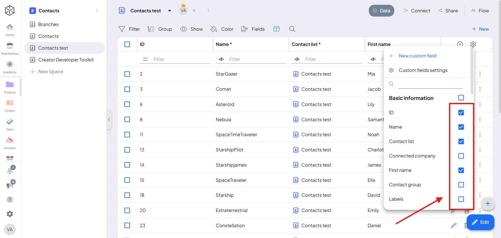 Toggling field visibility in the table